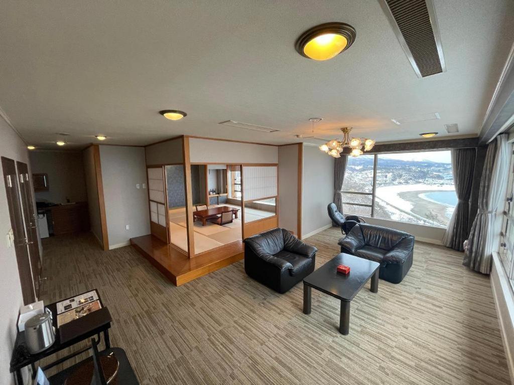 Hotel Areaone Banjinmisaki Kashiwazaki Buitenkant foto