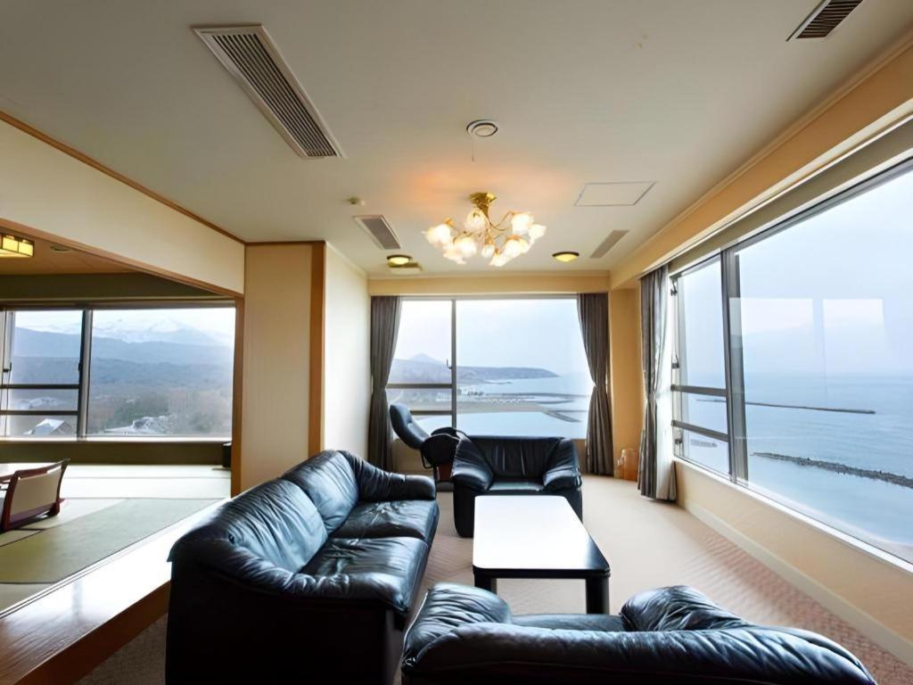 Hotel Areaone Banjinmisaki Kashiwazaki Buitenkant foto